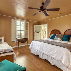 Carlisle Garden Suites