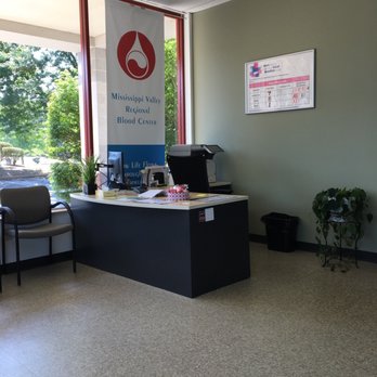 ImpactLife - Check-in desk - Blood & Plasma Donation Centers Near Me - Crestwood, Missouri