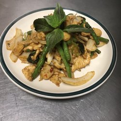 Best Wok Chinese Restaurant - Thai basil chicken