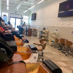 Centennial Nails and Spa - Super cute, clean, and friendly service salon