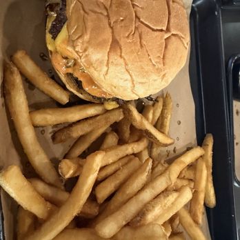 Mason Social - Oklahoma burger - Burgers Near Me - Mentor, Ohio Mason Social - Oklahoma burger - Burgers Near Me - Mentor, Ohio