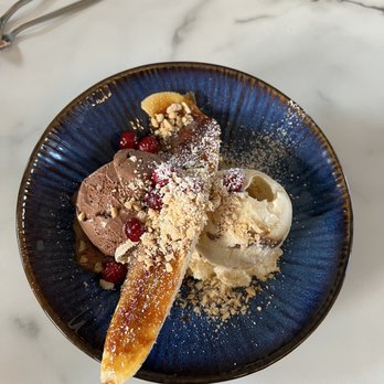 Cedar + Elm - Banana split. Didn't realize the layout until afterwards - New American Near Me - Kenmore, Washington
