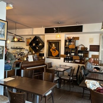 Au Coin du Pain'tre - Bakeries Near Me - Giverny, 27