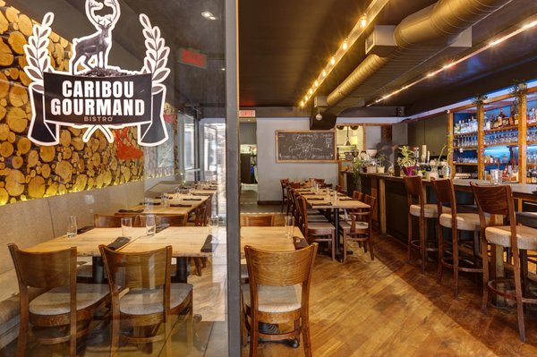 Caribou Gourmand - Restaurant de Terroir Québécois - Souper et Brunch et grande terrasse by null