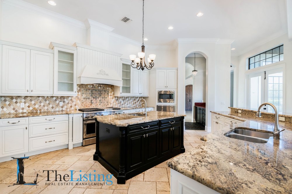 THE LISTING REAL ESTATE MANAGEMENT 23 Photos & 13 Reviews 300 S Orange Ave, Orlando, Florida