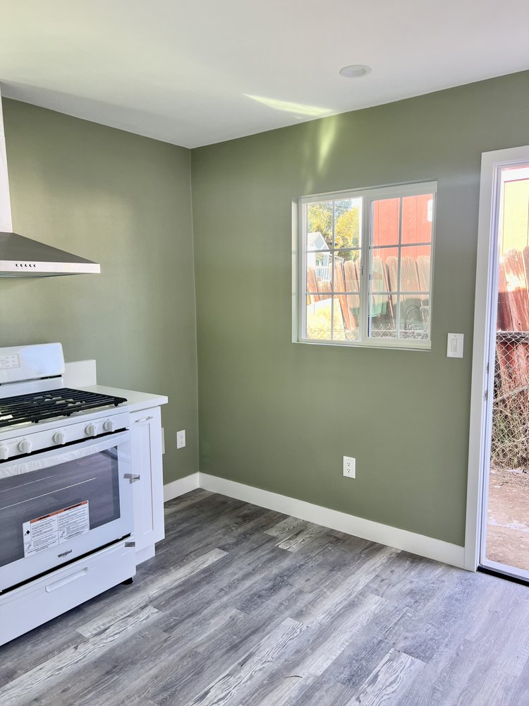 Slide of Lake House Builders