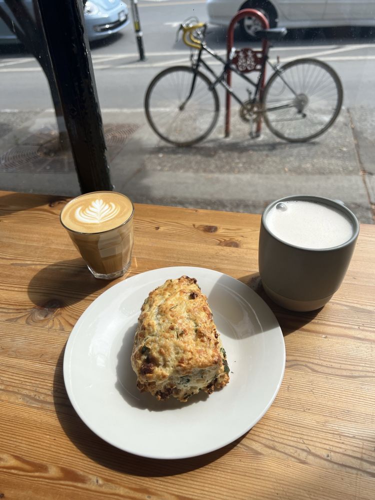 TORCH SONG CAFE Updated September 2024 1812 Government Street