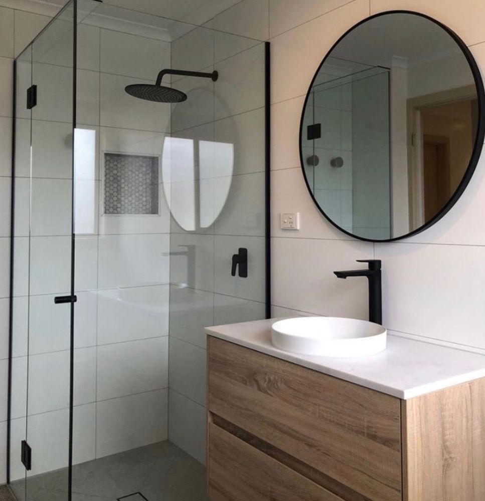 NEWCASTLE SHOWER SCREENS 18 Photos 571 Main Road, Glendale New