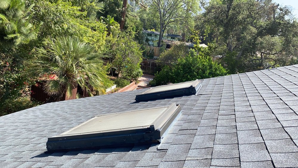 Slide of Lawsons Roofing