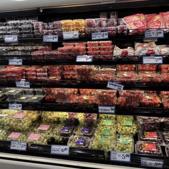 Trader Joe’s - Fresh berries - Grocery Near Me - Costa Mesa, California