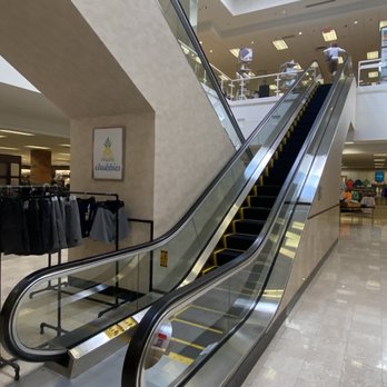 Dillard's - Montgomery Twinkie-M escalators, Dillard's North Asheville Mall - Department Stores Near Me - Asheville, North Carolina
