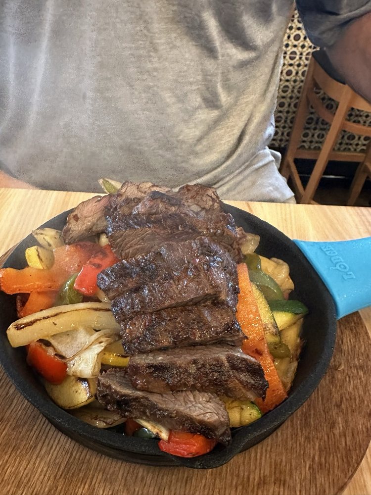 Chico Cantina
