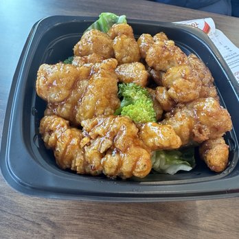 Panda Express - Orange chicken bowl - Chinese Near Me - Williamsburg, Virginia