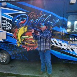 Phat Daddy’z Food Truck - Happy Customer