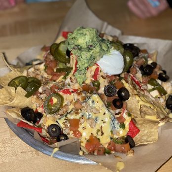 Al's Garage - Chicken nachos - Sports Bars Near Me - Las Vegas, Nevada Al's Garage - Chicken nachos - Sports Bars Near Me - Las Vegas, Nevada