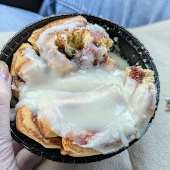 Buc ee's - Cinnamon pull-apart at Buc-ee's, Athens - Car Wash Near Me - Athens, Alabama