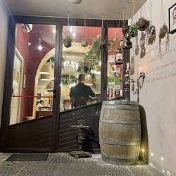 Locanda del Cerriglio - At the end of the alley, the restaurant is on the left side.