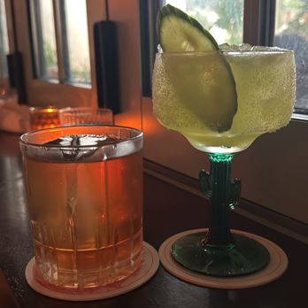 Sunny's Steakhouse - Cocktail Bars Near Me - Miami, Florida