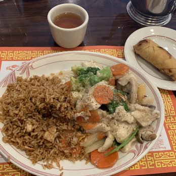 Rainbow Restaurant - Lunch combo #8 Gai Kow. - Chinese Near Me - Farmington, Michigan