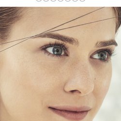 Twinkle - Twinkle Brows - Das Twinkle Augenbrauen-Styling besteht aus 4 Schritten: 1. Individuelle Beratung 2. Fadentechnik 3. Finishing 4. Massage