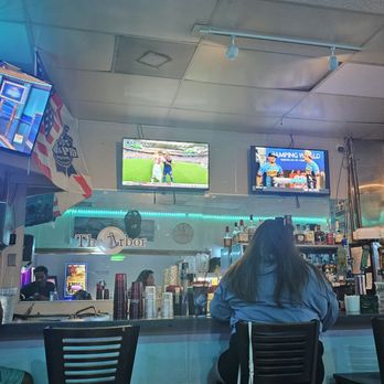 Arbor Sub & Pub - The bar setting - Pizza Near Me - Chesapeake, Virginia