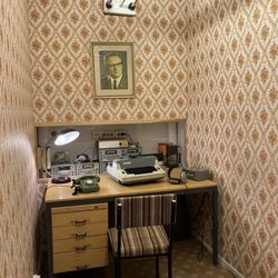 DDR Museum - 1960-70s office setup