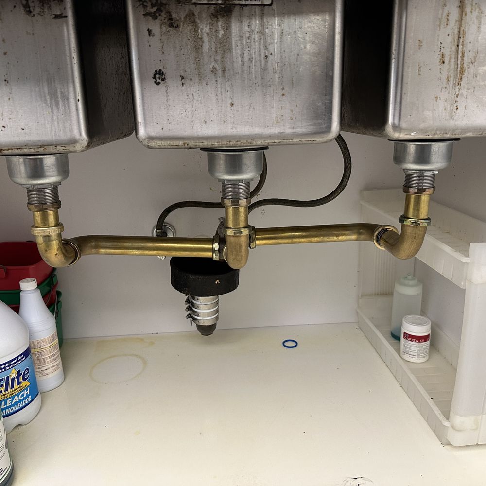 Slide of Illyrian Service Group