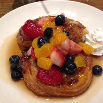 la Madeleine - Cinnamon French Toast - Breakfast & Brunch Near Me - Lafayette, Louisiana