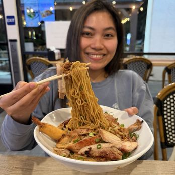 INTL Kitchen - Dry noodles. Tastes like a Filipino pancit. Yummy! - Asian Fusion Near Me - Milpitas, California