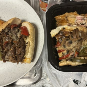 Hudson Grille - Sports Bars Near Me - Sandy Springs, Georgia