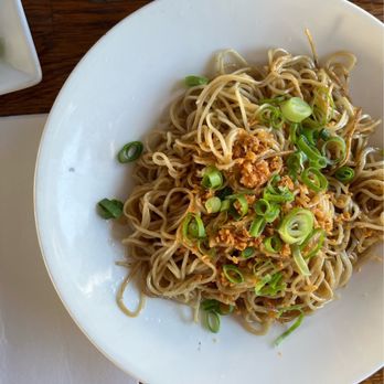 Star Noodle - Garlic Noodles - Asian Fusion Near Me - Lahaina, Hawaii