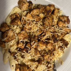 Shug's Smokehouse Grill & Tavern - Jerk chicken Alfredo pasta.