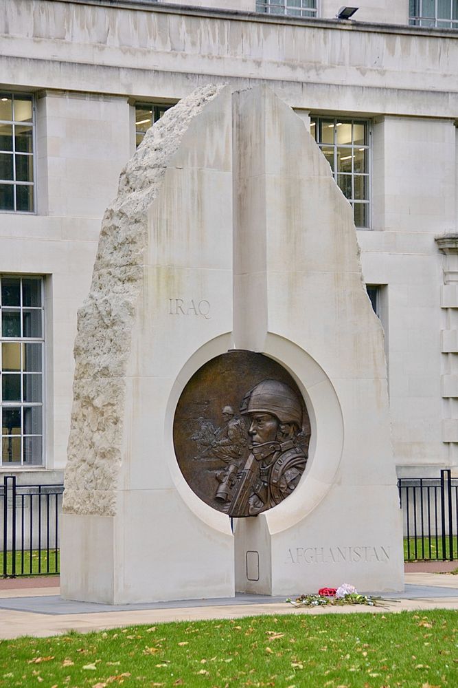 Victoria Embankment Gardens