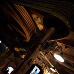 Brauhaus Kalkarer Mühle - Sitzen unter dem alten Mühlenlager