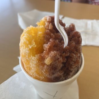 Sno-Ball Too - Tamarindo and dreamsicle with a scoop of Blue Bell Vanilla on the bottom. - Shaved Ice Near Me - Corpus Christi, Texas Sno-Ball Too - Tamarindo and dreamsicle with a scoop of Blue Bell Vanilla on the bottom. - Shaved Ice Near Me - Corpus Christi, Texas