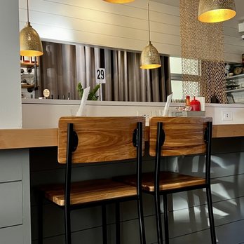 Rooster Street Brewing - kitchen island with stools - American Near Me - Lititz, Pennsylvania