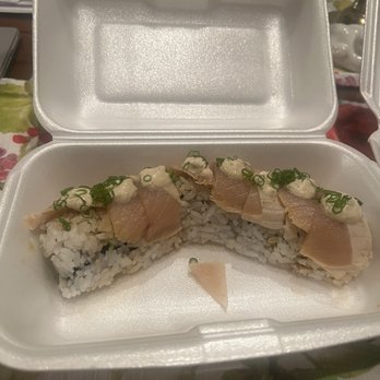 Maizuru - Tataki Roll - Sushi Bars Near Me - Irvine, California Maizuru - Tataki Roll - Sushi Bars Near Me - Irvine, California