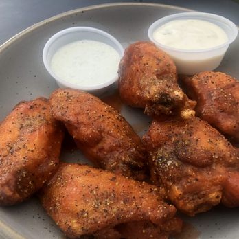 Velvet Oak Tavern - Buffalo lemon pepper wings - Pubs Near Me - Houston, Texas Velvet Oak Tavern - Buffalo lemon pepper wings - Pubs Near Me - Houston, Texas