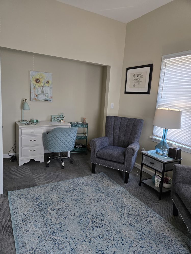 Dimension Counseling - grief counselor in Nashville, IN