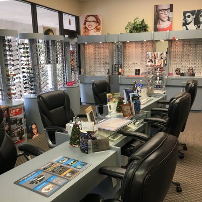 MANATEE FAMILY EYE CARE - Updated January 2025 - 501 Village Green Pkwy