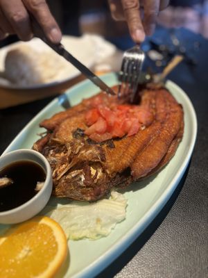 Kusina Filipina Cerritos by null