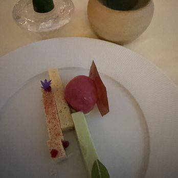 Restaurant 20 Victoria - PETIT FOURS - Canadian (New) Near Me - Toronto, Ontario