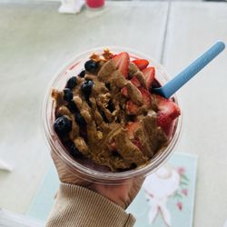 Playa Bowls - Açaí bowl