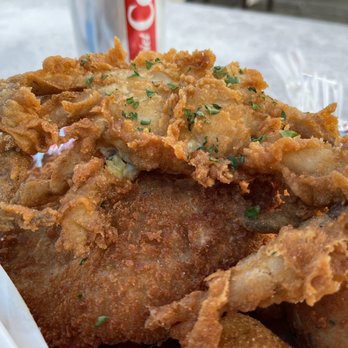 Morris Point Restaurant - Soft shell crab - Sandwiches Near Me - Abell, Maryland