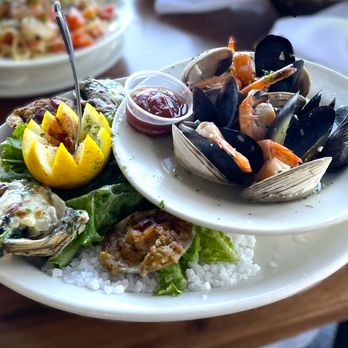 Brophy Bros - Ventura - Hot Seafood Combo - Seafood Near Me - Ventura, California