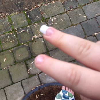 LP Nails - Broken nail after 48 hours of having them done. - Nail Salons Near Me - Elizabethtown, Pennsylvania