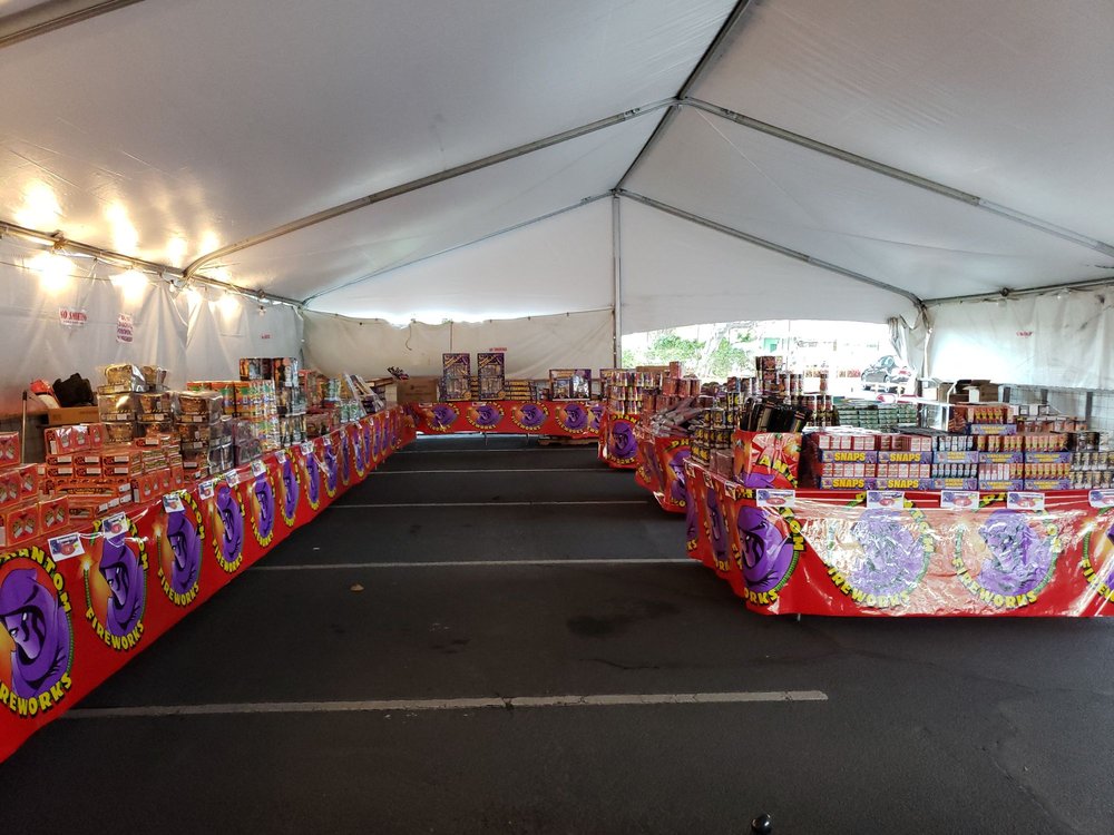 PHANTOM FIREWORKS TENT Updated June 2024 275 W Kaahumanu Ave