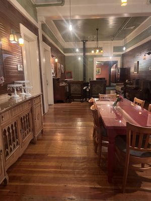 McCloud Mercantile Hotel by null