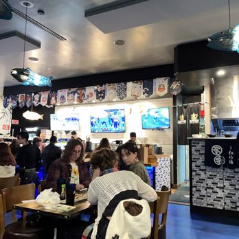 Umi Sushi & Sake - Sushi Bars Near Me - Paso Robles, California Umi Sushi & Sake - Sushi Bars Near Me - Paso Robles, California
