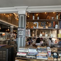 Lombardi Pizza Co.